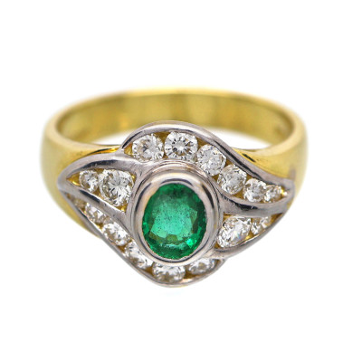 Zlatý prsten s přírodními brilianty 0,50 ct a smaragdem