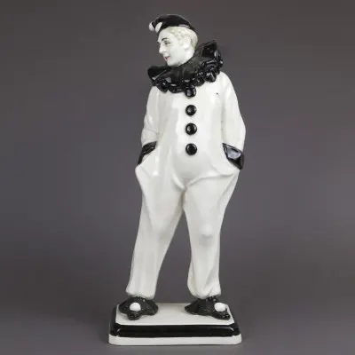 Starožitná figurka Pierota (klauna), výška 34 cm