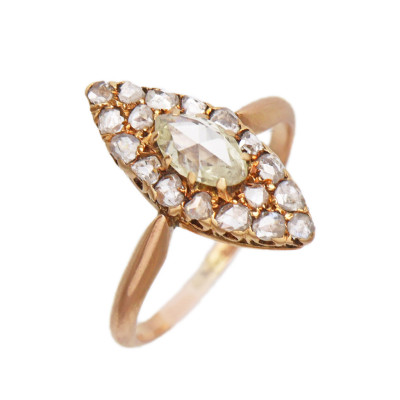 Starožitný zlatý prsten s přírodními diamanty