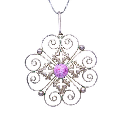 Stříbrný přívěsek