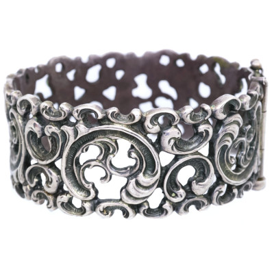 Stříbrný náramek