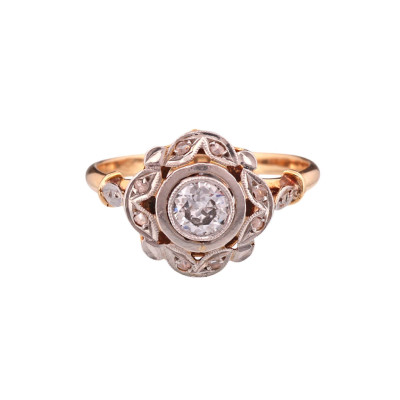 Secesní zlatý prsten s diamanty 0,31 ct